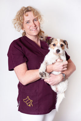 Tierärztin_Jutta_Hofmann_Tierarzt_Dormagen_Zons_Evey